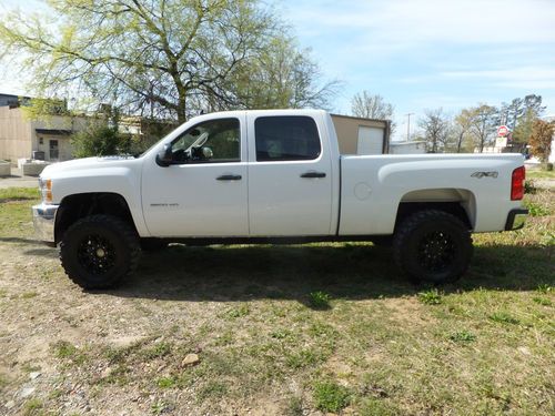 2011 chevorlet 2500 crew cab 4x4