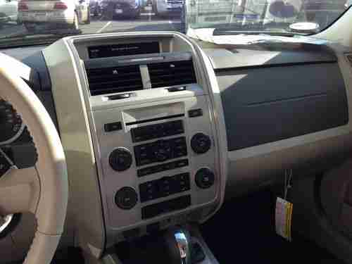 2012 Ford Escape Hybrid 4x4! BRAND NEW! Leftover...2 identical! NEW HYBRIDS!, US $33,580.00, image 4