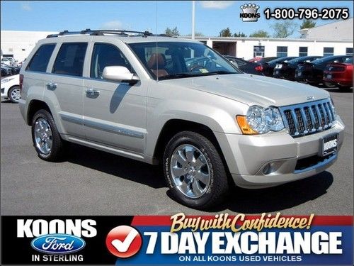 Gorgeous &amp; loaded~leather~moonroof~navigation~hemi~6cd~rear dvd~rear camera!