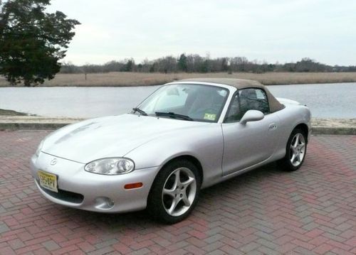 Miata ls, 2001, silver convertible, 6 speed, 106k miles, mazda miata mx-5