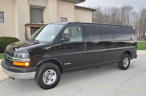 07 chev. 3500 express 15 pass. van (no-reserve) very nice/ 153,191 mi.