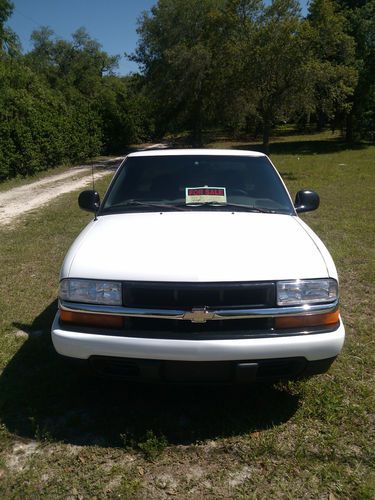 1998 chevrolet s10 ls extended cab pickup 3-door 4.3l