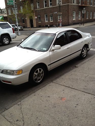 1994 honda accord lx - automatic transmission