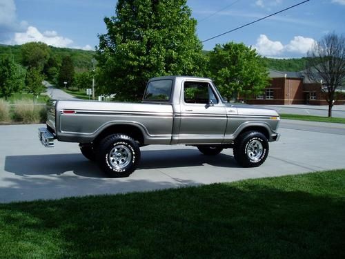 1977 ford f-150 ranger 4x4.. 351 v8 .. really nice truck for the money ..