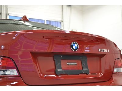 10 BMW 135i COUPE PREMIUM STEPTRONIC MOONROOF LEATHER 32K FINANCING CLEAN XENON, image 9