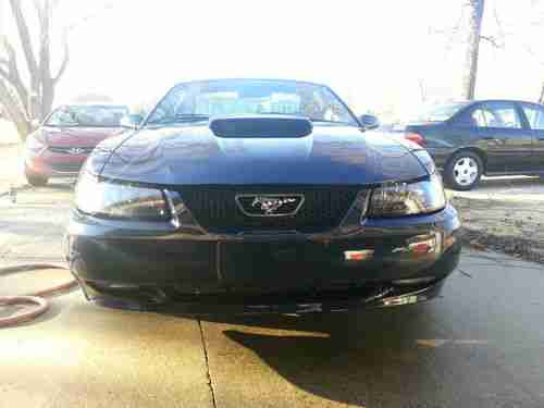 ONLY 12,559 MILES FORD MUSTANG GT, image 2