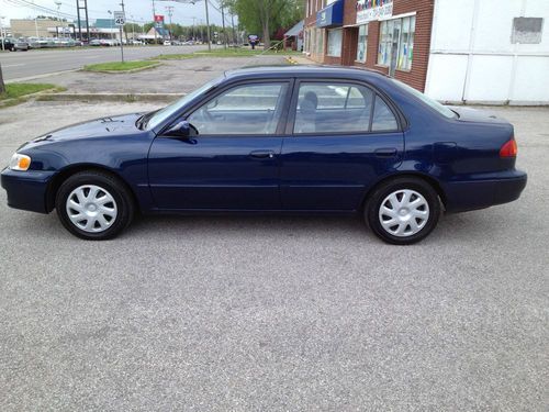 2001 toyota corolla ,5-speed, 1-owner, clean carfax, 41 mpg, indigo blue,clean!!