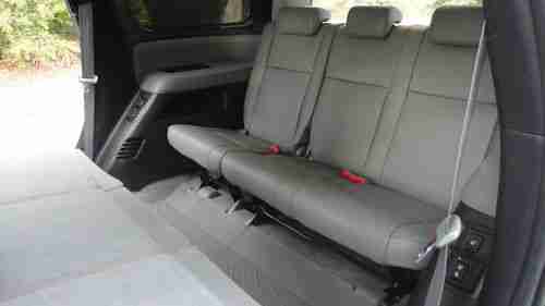2008 Toyota Sequoia Limited Sport Utility 4-Door 5.7L, US $25,900.00, image 11