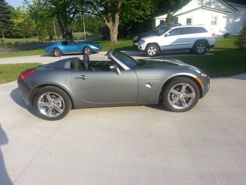 2007 pontiac solstice base convertible 2-door 2.4l