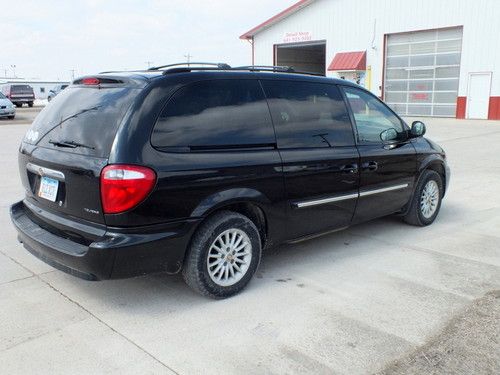 2007 chrysler town &amp; country touring mini passenger van 4-door 3.8l