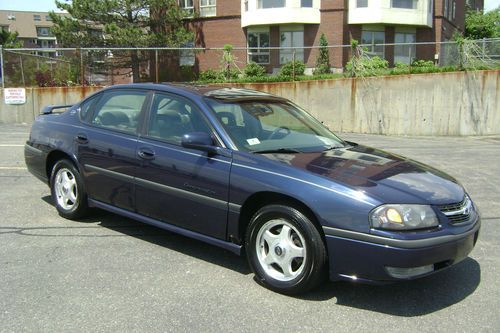 2002 chevy chevrolet impala ls v6 auto sunroof! leather! no reserve!!  clean!!