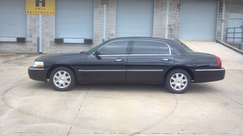 2009 lincoln town car executive l sedan 4-door 4.6l