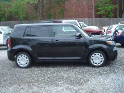 2010 scion xb - rebuildable salvage title  ***no reserve***