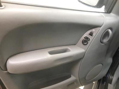 Sport SUV 3.7L No Accidents! 4x4, image 9