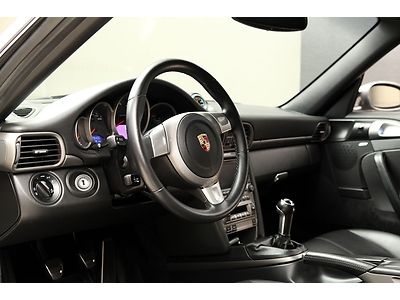 Porsche 997 Carrera, Gray/Black, Highly optioned, Pristine, image 2