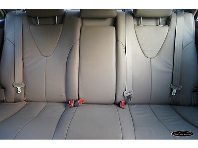 7-Days*NO RESERVE* '11 TOYOTA CAMRY XLE NAV LTHR MOON ROOF JBL 1-OWNER OFF LEASE, image 4