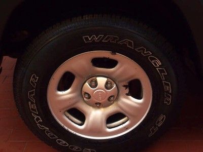CLEAN CARFAX WARRANTY DEALER INSPECTED AUTOMATIC AC 4WD, image 36