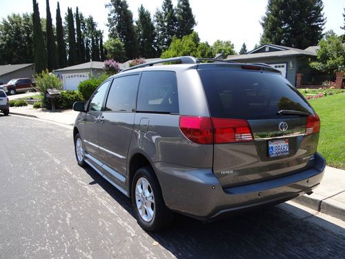 2005 Toyota Sianna XLE Limited Handicap Van, US $33,000.00, image 5