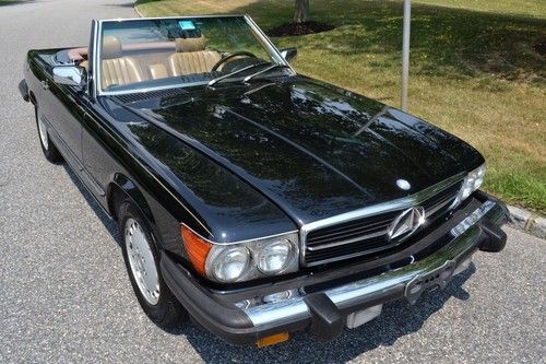 1988 mercedes 560sl with 76260 original miles.