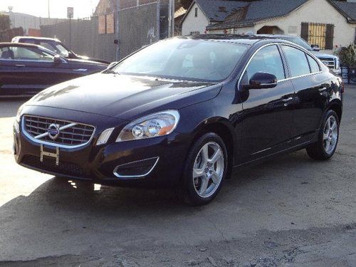 2012 volvo s60 t5 salvage repairable rebuilder only 10k miles runs!!!