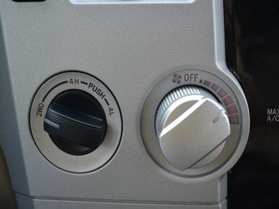 DOUBLE CAB 5.7L TRD OFF ROAD PACKAGE ONE OWNER TRADE POWER WINDOWS LOCKS HITCH, image 33