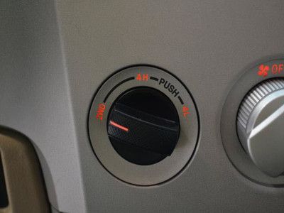 DOUBLE CAB 5.7L TRD OFF ROAD PACKAGE ONE OWNER TRADE POWER WINDOWS LOCKS HITCH, image 34