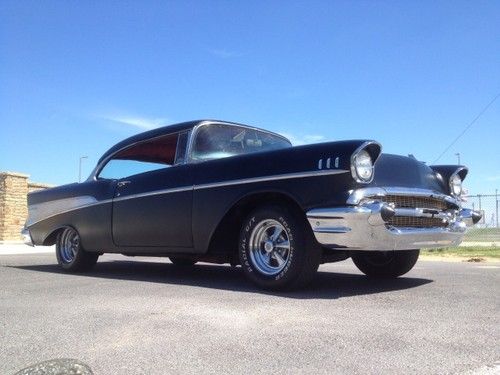 1957 chevrolet bel air two door hardtop retro hot rod v8/muncie drive 2day video