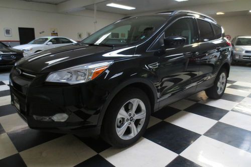 2013 ford escape se sport utility 4-door 2.0l  only 850 miles!!