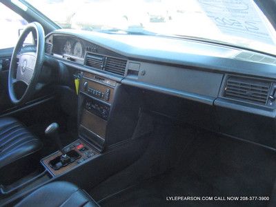 1989 Mercedes-Benz 190E - NO RESERVE, image 10