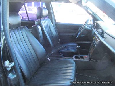 1989 Mercedes-Benz 190E - NO RESERVE, image 12