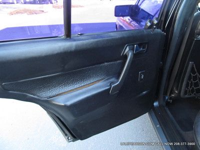 1989 Mercedes-Benz 190E - NO RESERVE, image 13