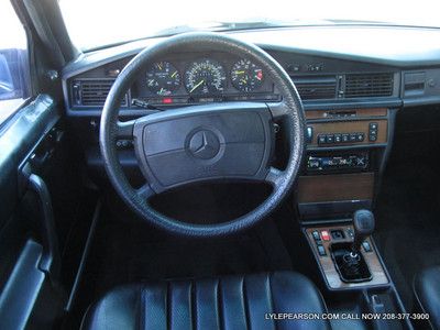 1989 Mercedes-Benz 190E - NO RESERVE, image 16