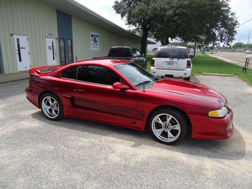 1995 ford mustang svt cobra coupe 2-door 5.0l