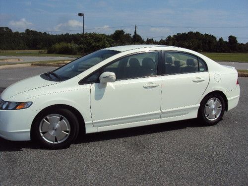 Clean one owner 2007 honda civic hybrid sedan 4-door 1.3l runs 100% no reserve