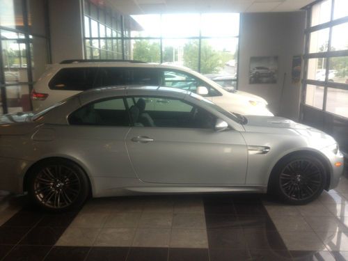 2008 bmw m3 base convertible 2-door 4.0l  23905 miles