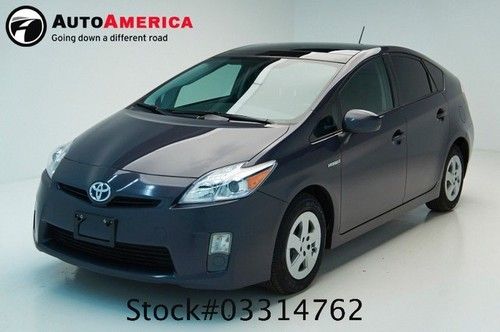 52k miles gray prius level iv  nav sunroof leather one owner autoamerica