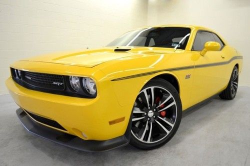 2012 dodge challenger srt 8 yellow jacket loaded lthr roof navi we finance!!