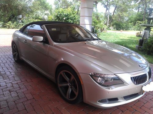 Bmw 650i 6-series convertible super clean