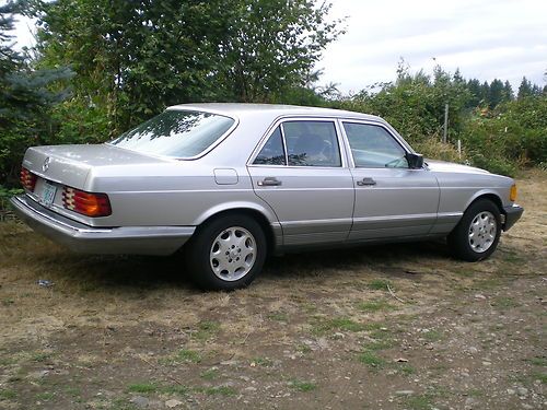 1985 mercedes-benz 380se base sedan 4-door 3.8l