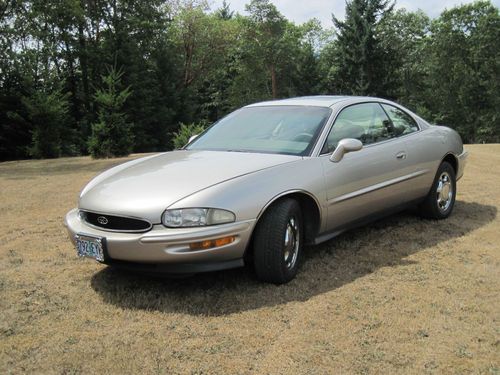 1997 buick riviera base coupe 2-door 3.8l