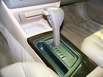 NO RESERVE...NEW CAR TRADE...LEATHER, image 33