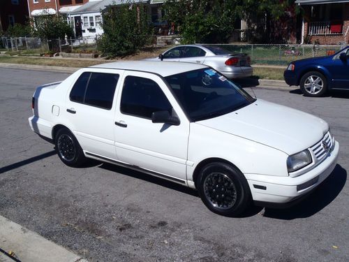 1999 Volkswagen Jetta GL Sedan 4-Door 2.0L, US $2,000.00, image 2