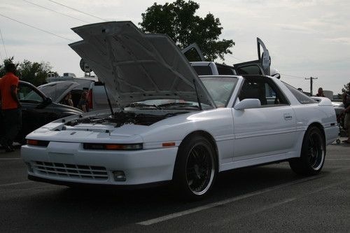 1989 toyota supra turbo hatchback 2-door 3.0l