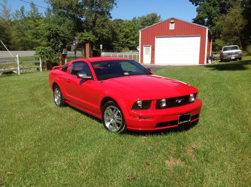 2005 ford mustang gt coupe 2-door 4.6l