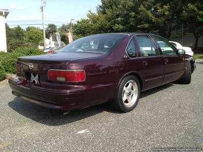 RARE SS MODEL, CLEAN CARFAX 1 OWNER, ONLY 95K LOW MILES **NO RESERVE**, image 7