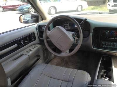 RARE SS MODEL, CLEAN CARFAX 1 OWNER, ONLY 95K LOW MILES **NO RESERVE**, image 29