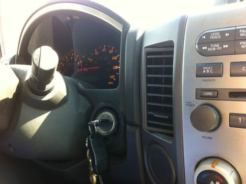 2004 Infiniti QX56 Base Sport Utility 4-Door 5.6L Black Luxury SUV Leather Seats, image 11