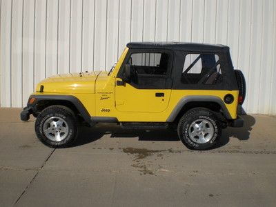 Soft top low miles cloth clean 4x4 collectors yellow removeable top automatic