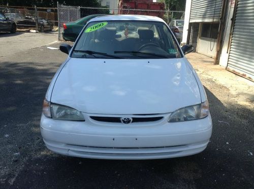 2000 toyota corolla