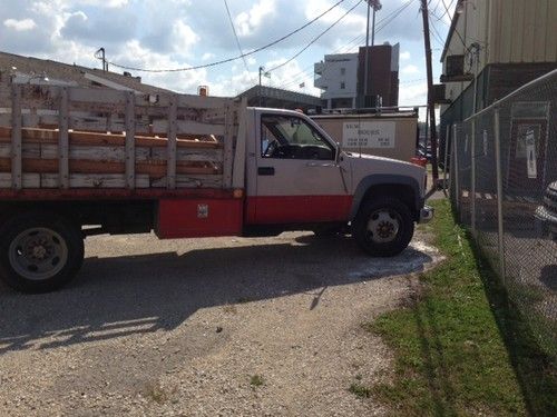 Stake truck, 1997